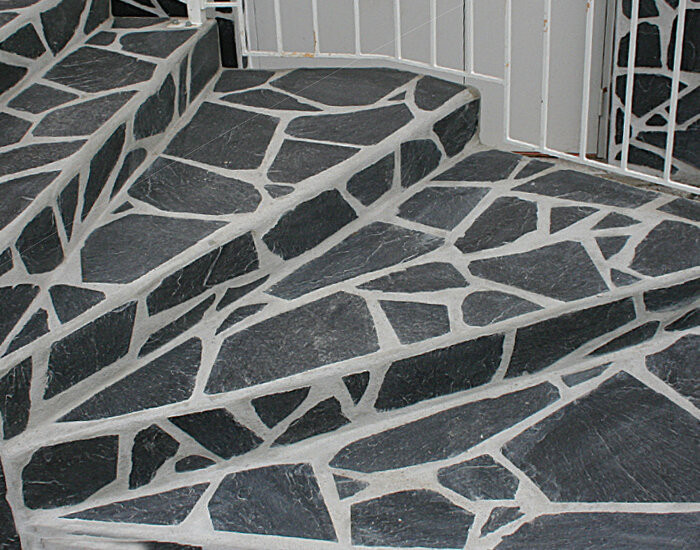 Välimeren Tumma 1-2 cm sis. laastit