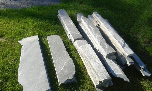 Seinäverhoilukivi: Muurauskivi, Alta